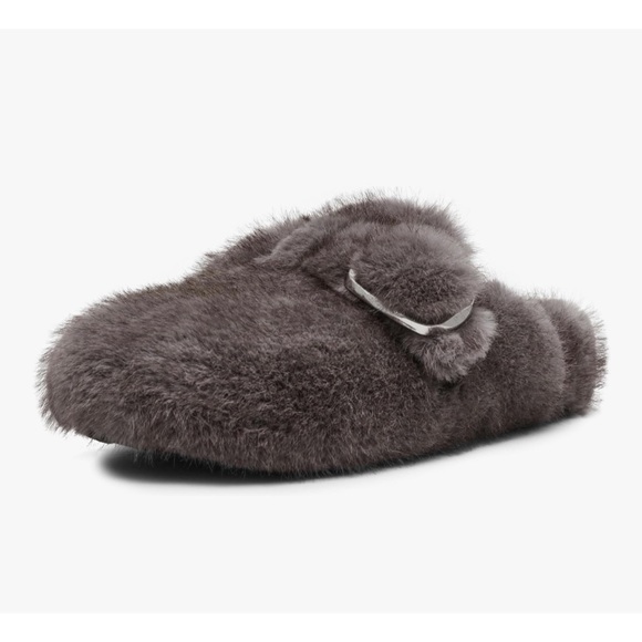 Steve Madden NEW Furry Slides / Mules - Size 8 - Picture 1 of 8
